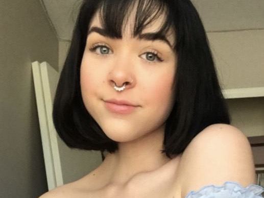 ShyOlive immagine del profilo del modello di cam