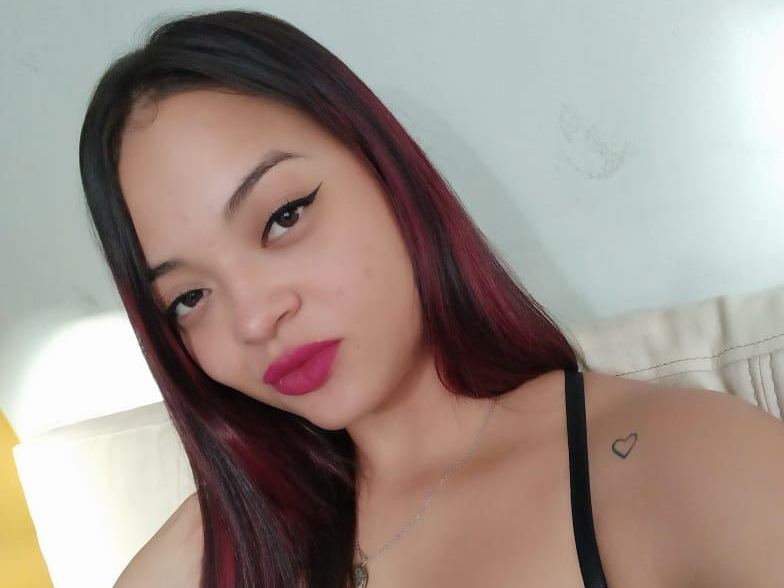 Image de profil du modèle de webcam SilvannaSlave