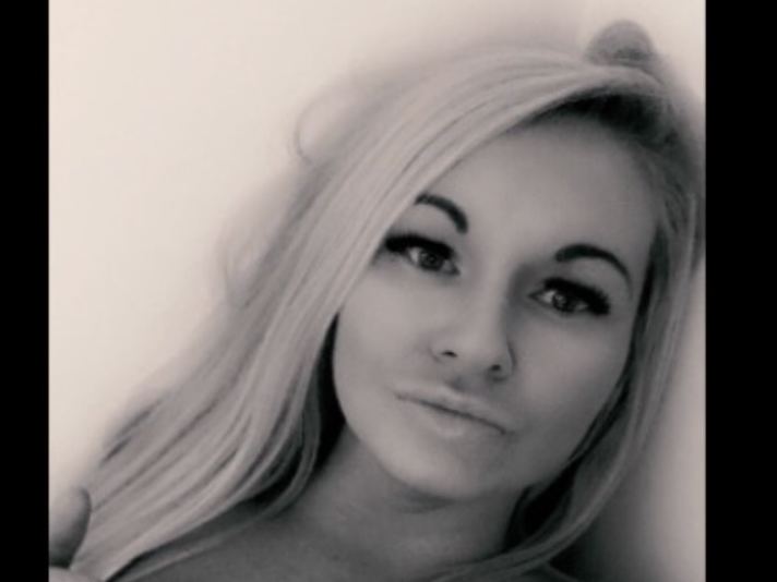 Image de profil du modèle de webcam Christy2020