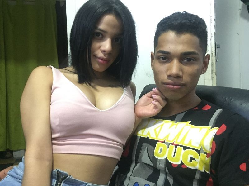 Image de profil du modèle de webcam RicardoANDBrittany