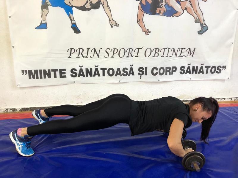 Performer MusclesQueen Photo 11