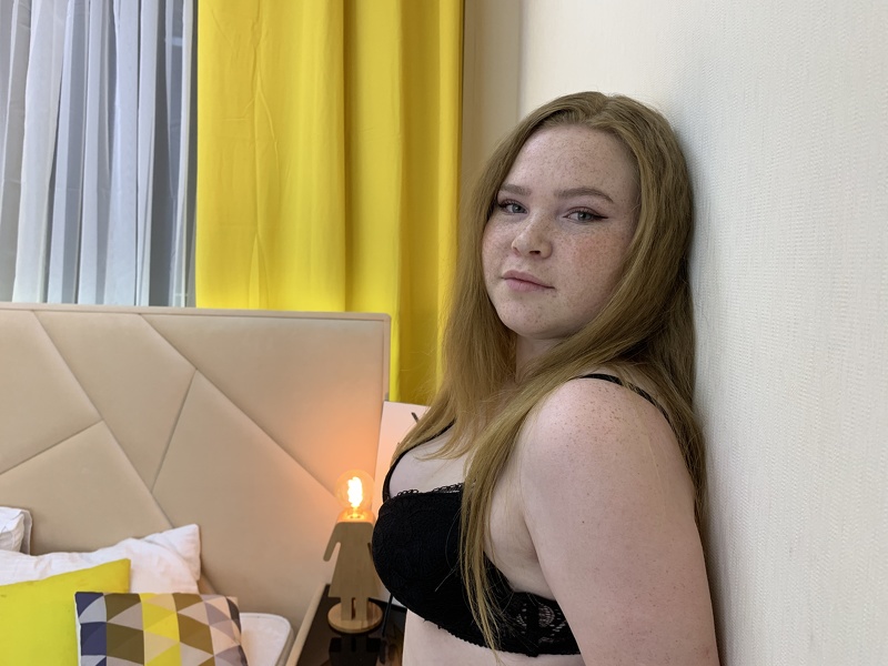 Artist ScarlettGolden Foto 1