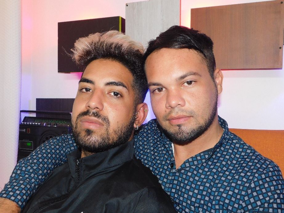 YEGRES_AND_JOFNSON profilbild på webbkameramodell 