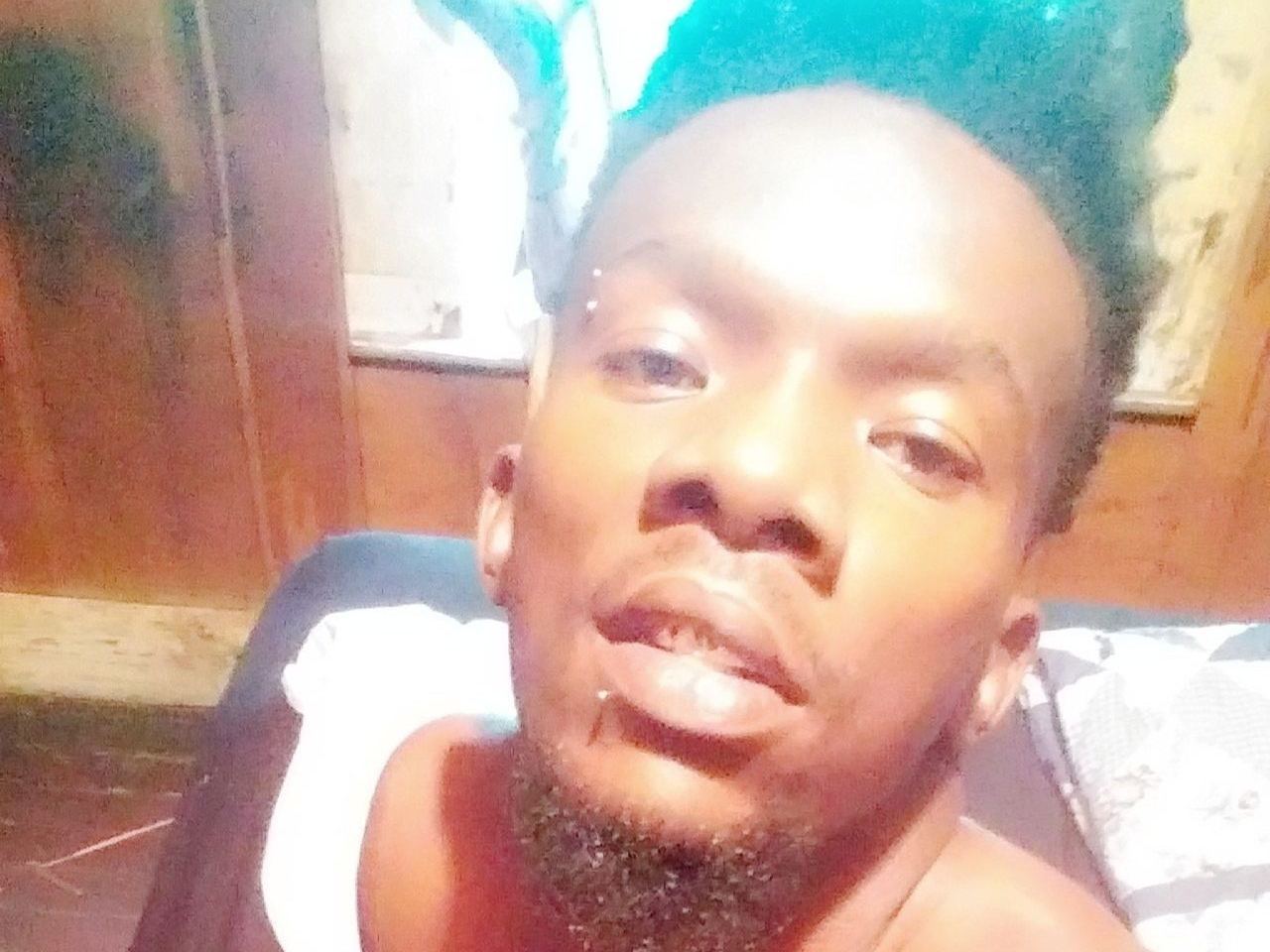 Savageking26 profilbild på webbkameramodell 