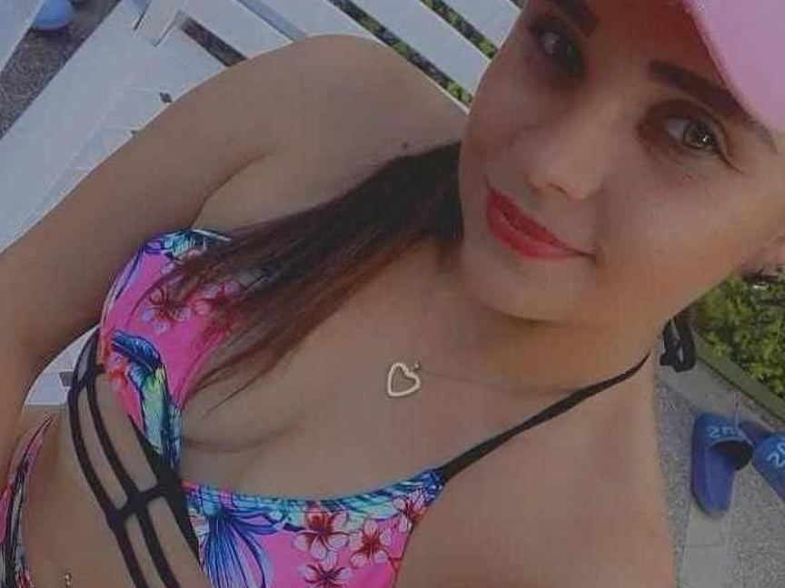 Image de profil du modèle de webcam NicoletteMel