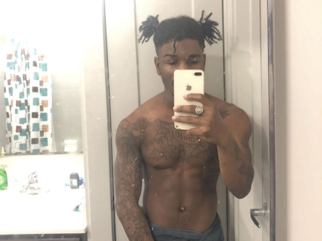 Imagen de perfil de modelo de cámara web de BigDick900