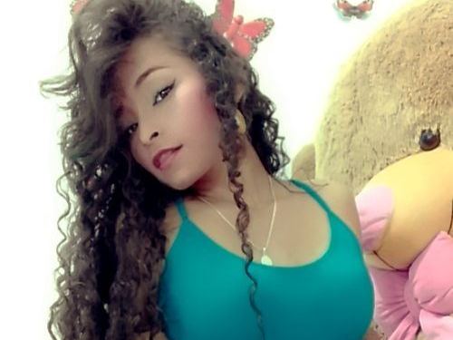 samantha_lyan profilbild på webbkameramodell 