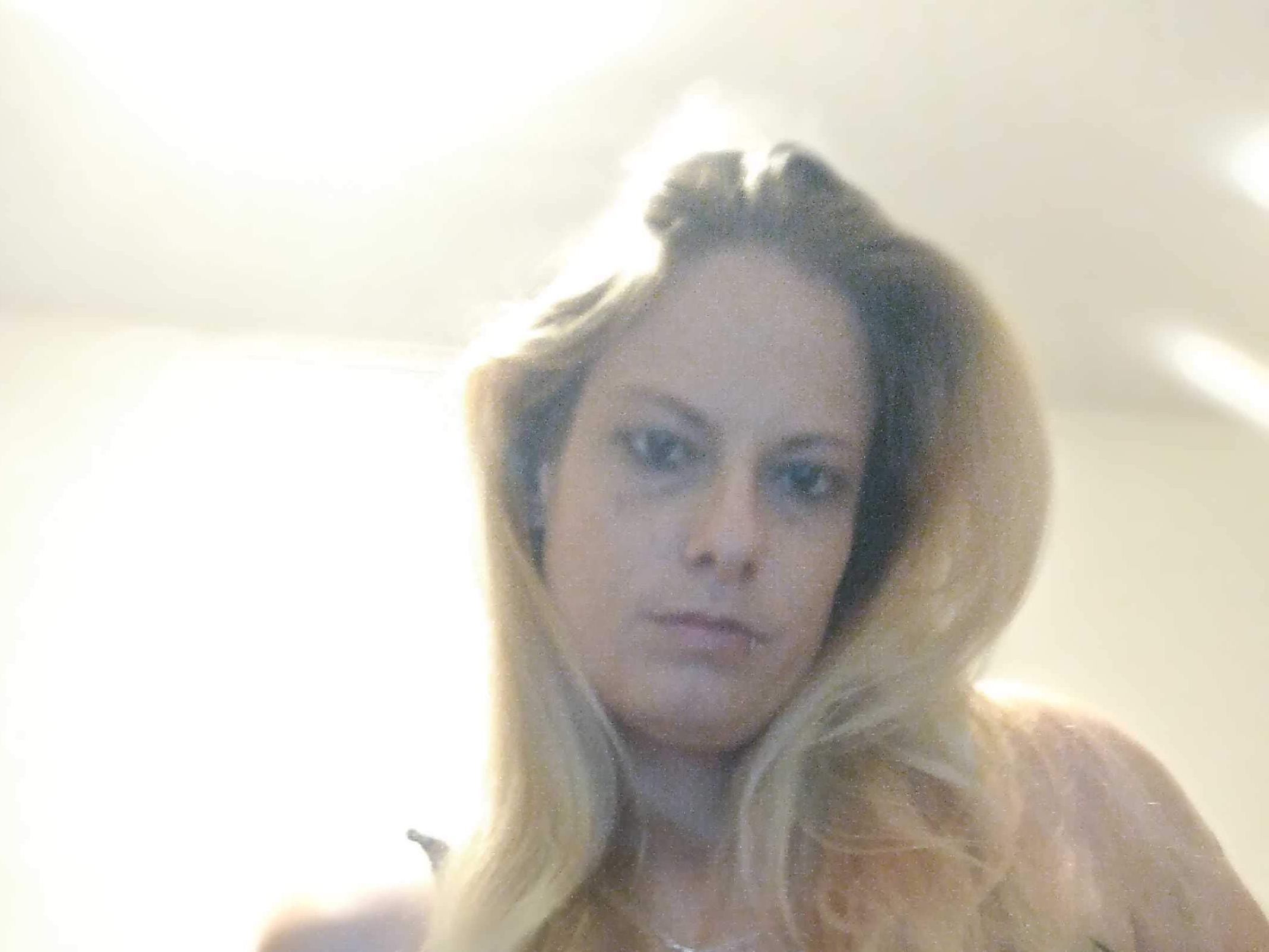 Foto de perfil de modelo de webcam de Charmingsuggestion69 