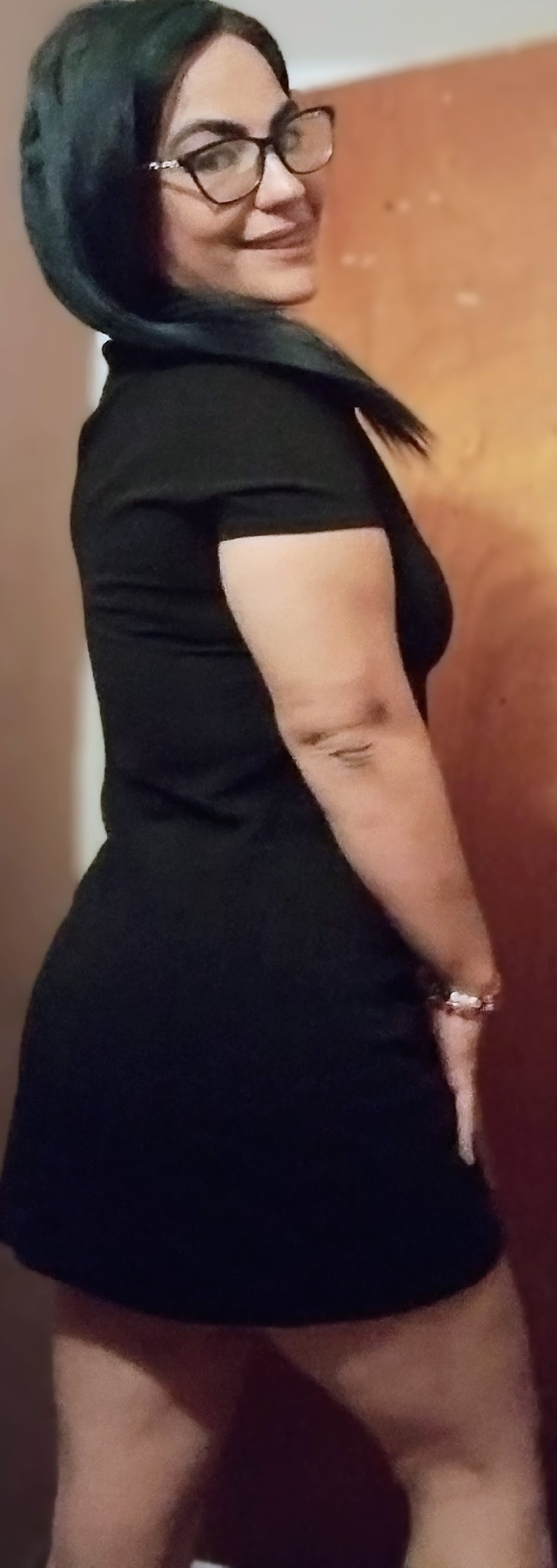 Performer QuarantineBootyCall Photo 5