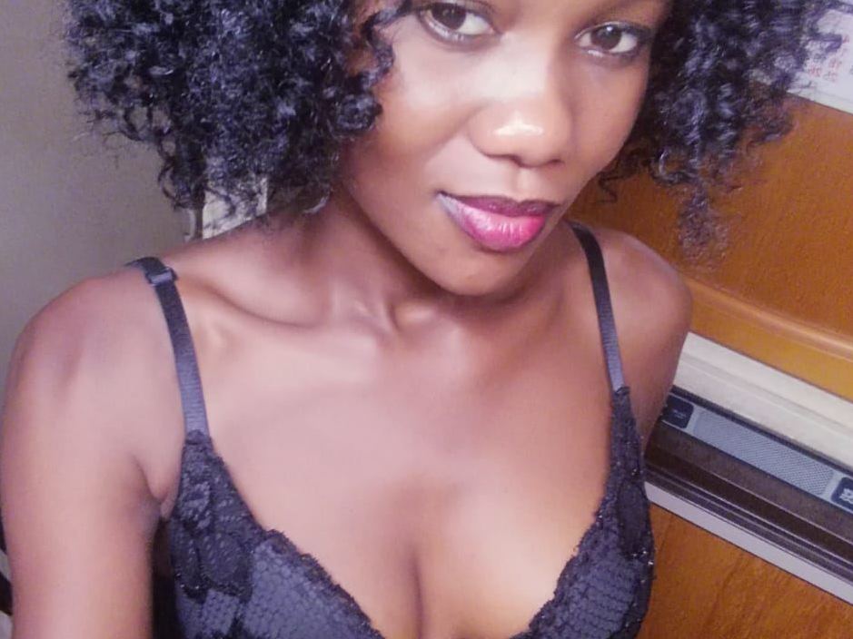 Imagen de perfil de modelo de cámara web de Ayagirl