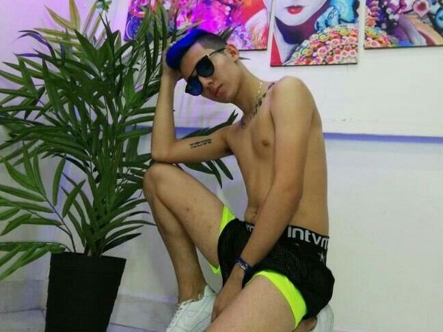 Image de profil du modèle de webcam Ken_Steell