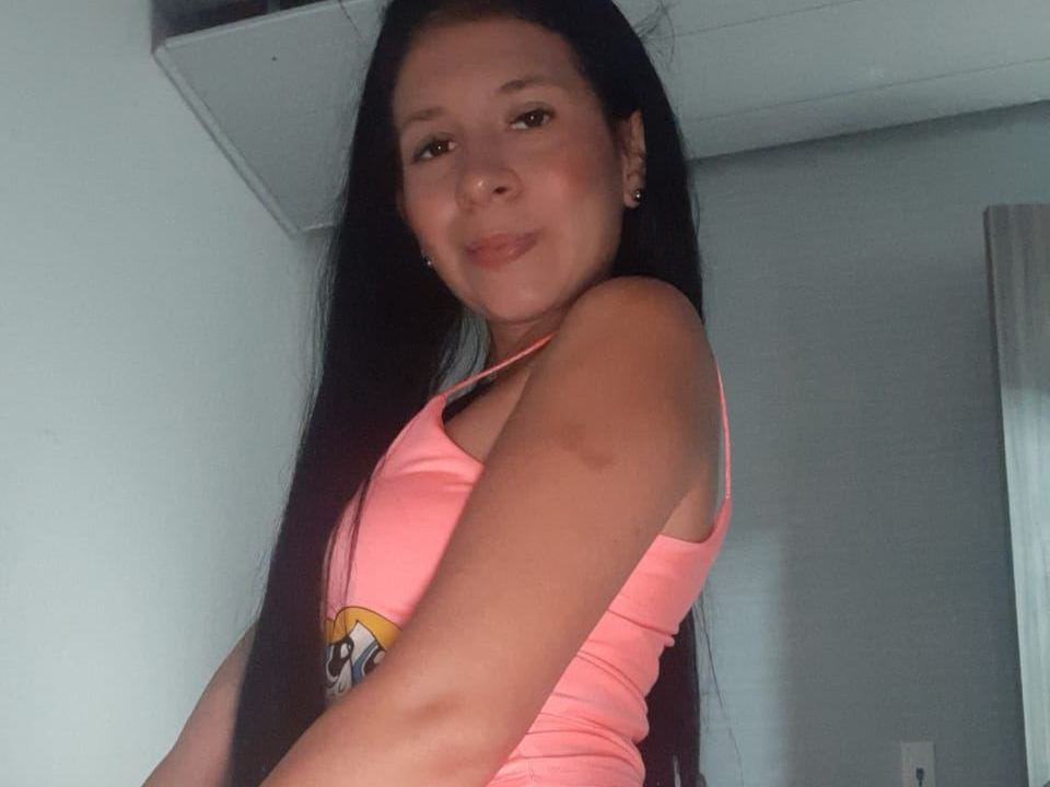 pearloves89 profielfoto van cam model 