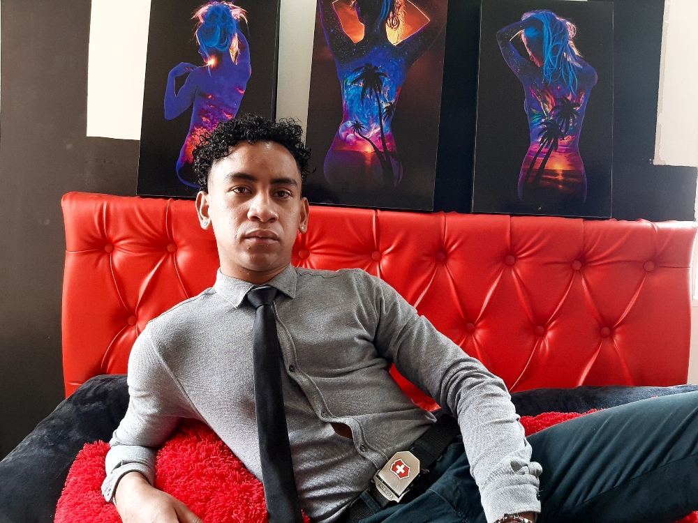 Image de profil du modèle de webcam J_moreno