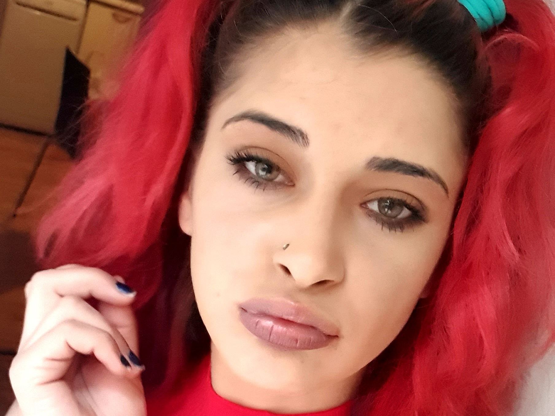 LustfullSexNikky profielfoto van cam model 