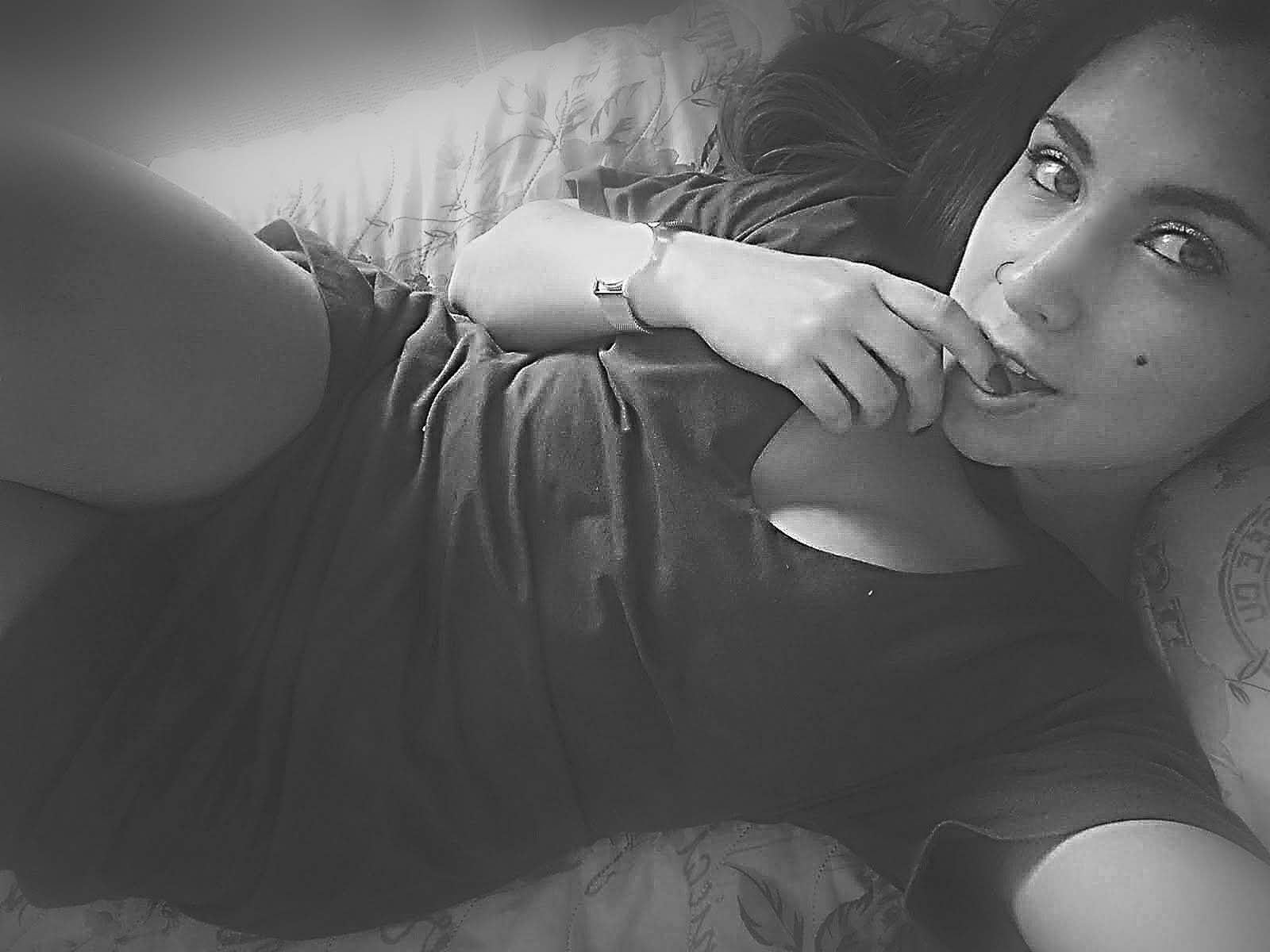 Image de profil du modèle de webcam July_Reid