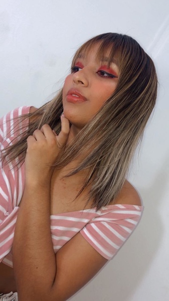 Interprète Zoee_Love Photo 3