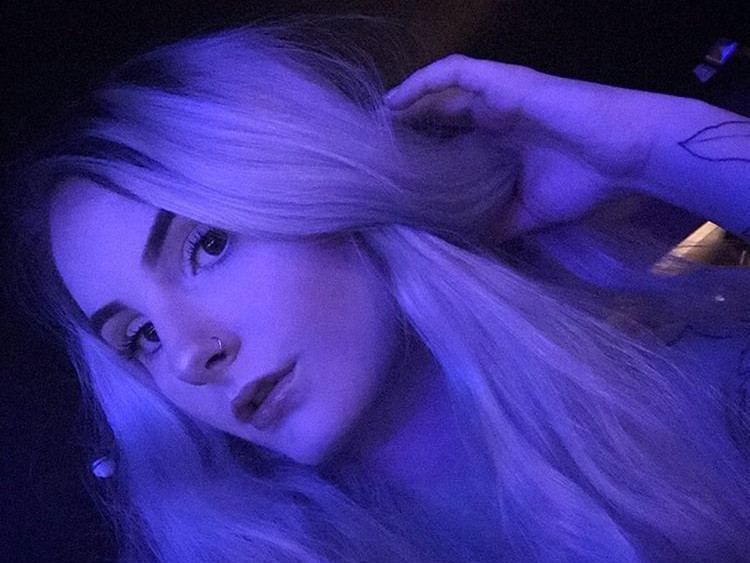 CaseyJamesBabestation cam model profile picture 