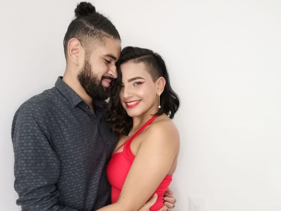 Imagen de perfil de modelo de cámara web de FreyaAndMarcus