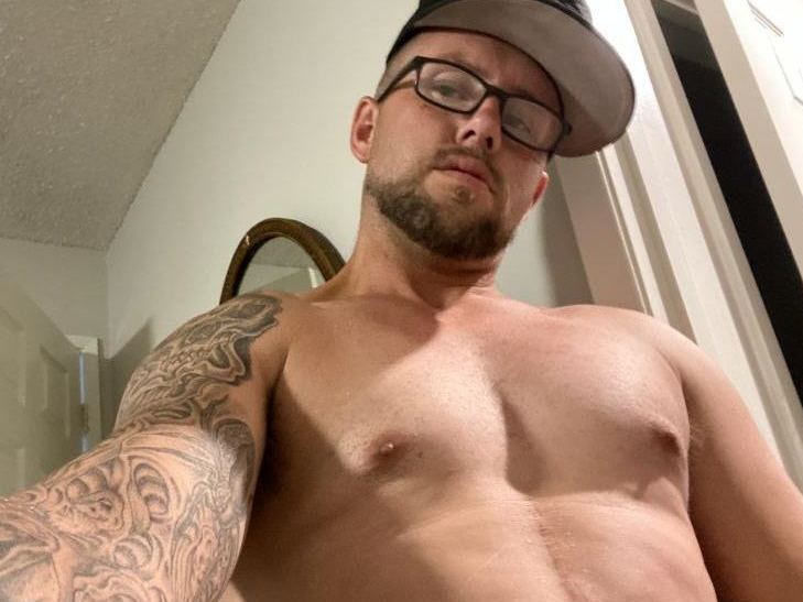 Image de profil du modèle de webcam Renoboy775