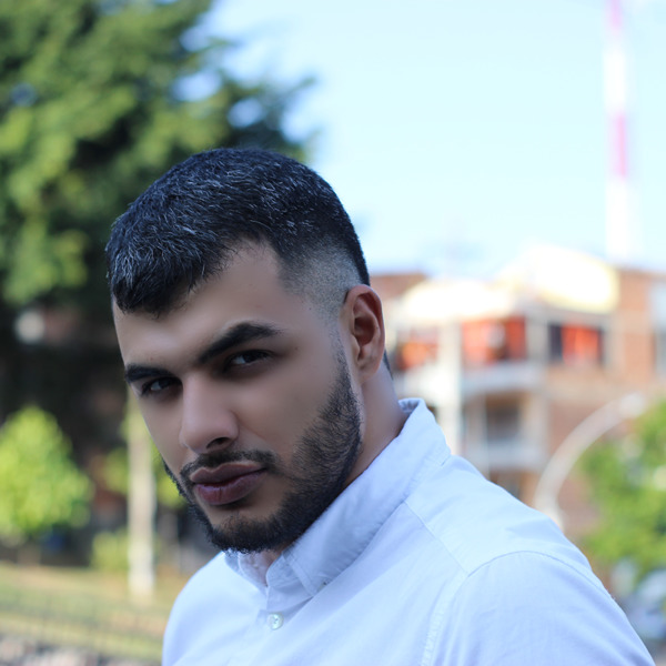 Interprete AdonisB Foto 5