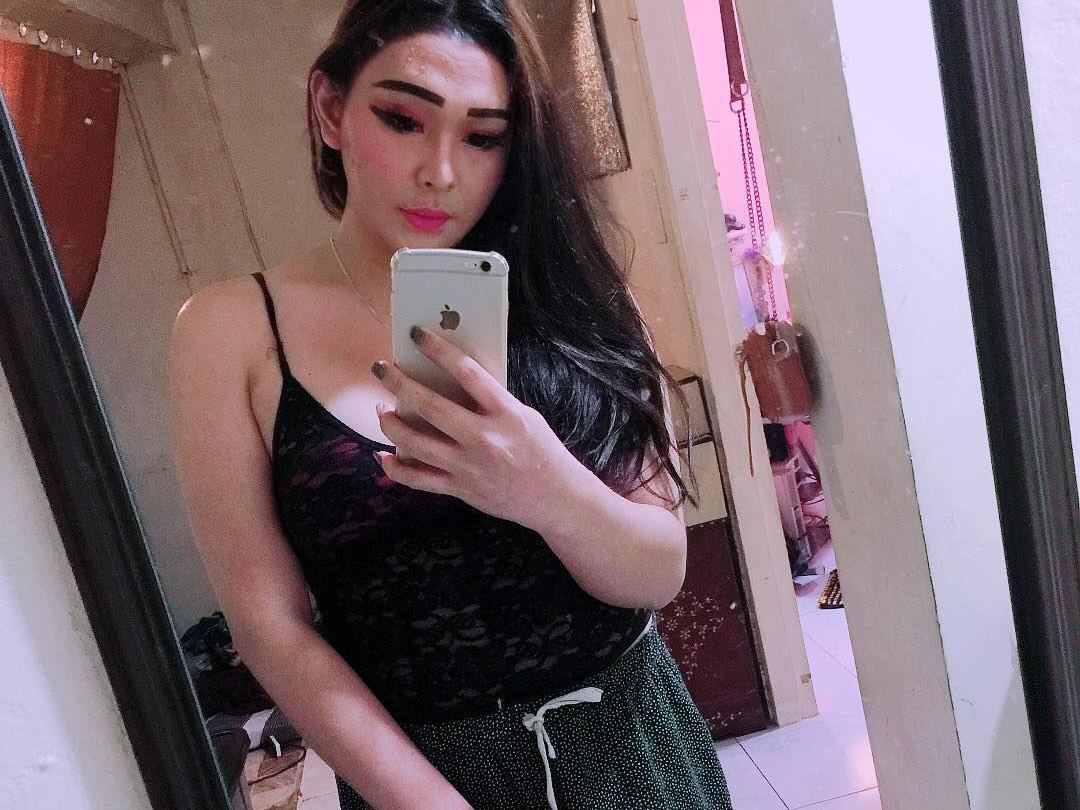 HotnSexyWildJulia cam model profile picture 