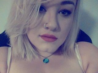 Image de profil du modèle de webcam MoxieMillion
