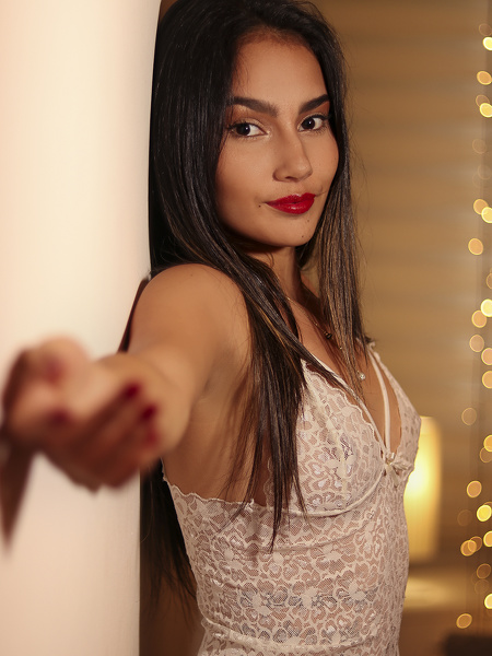Artiest DanielaLori Foto 1