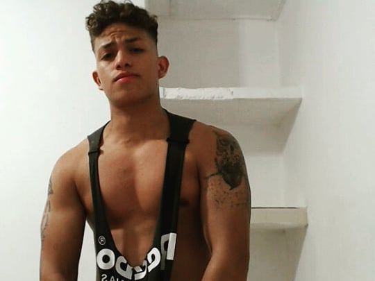 AndrewSexHot Profilbild des Cam-Modells 