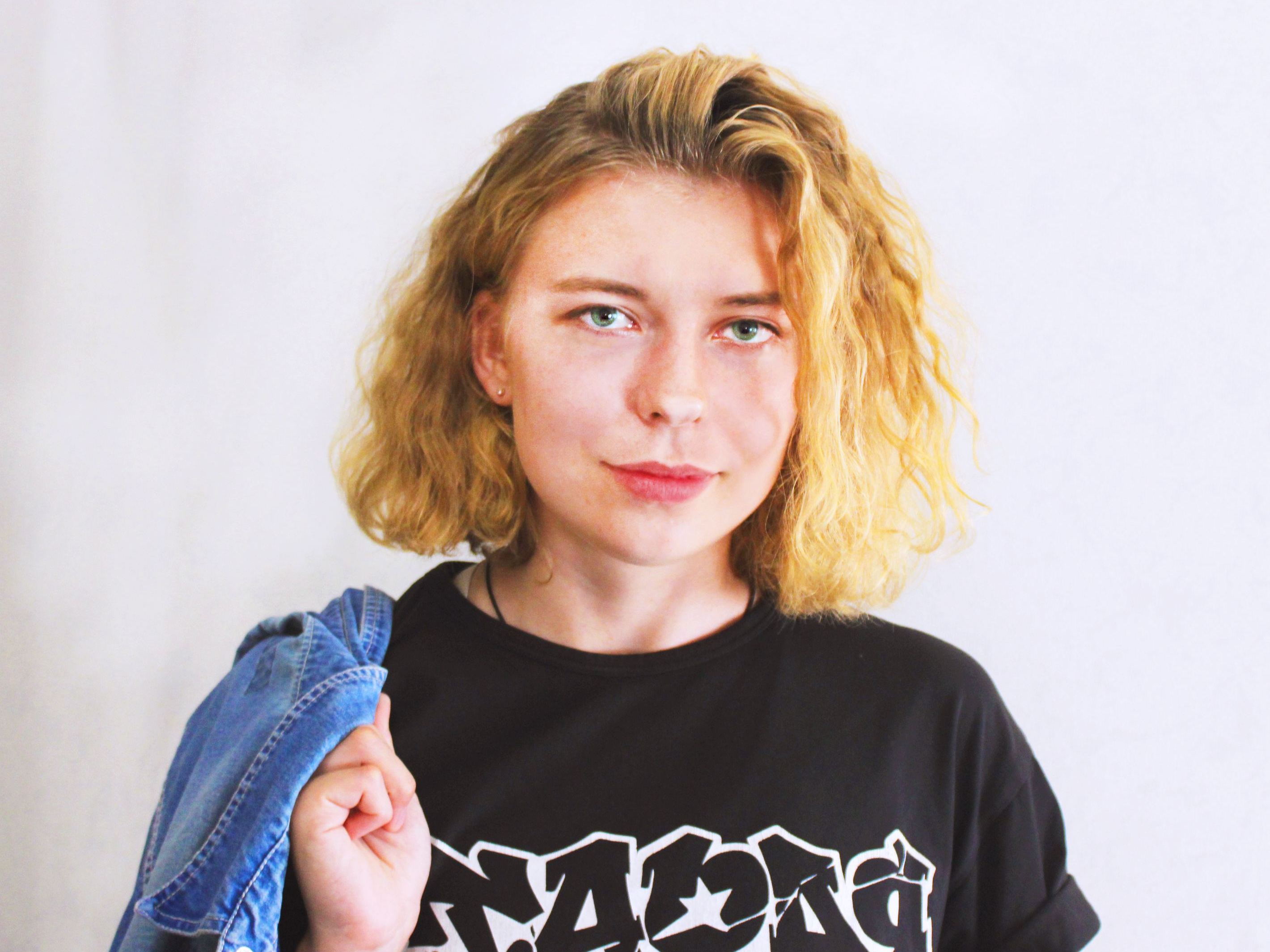 Imagen de perfil de modelo de cámara web de KortnyKapri