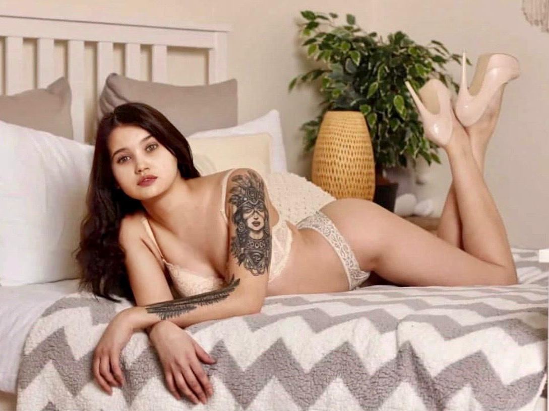 Foto de perfil de modelo de webcam de Aliana_Sexy 