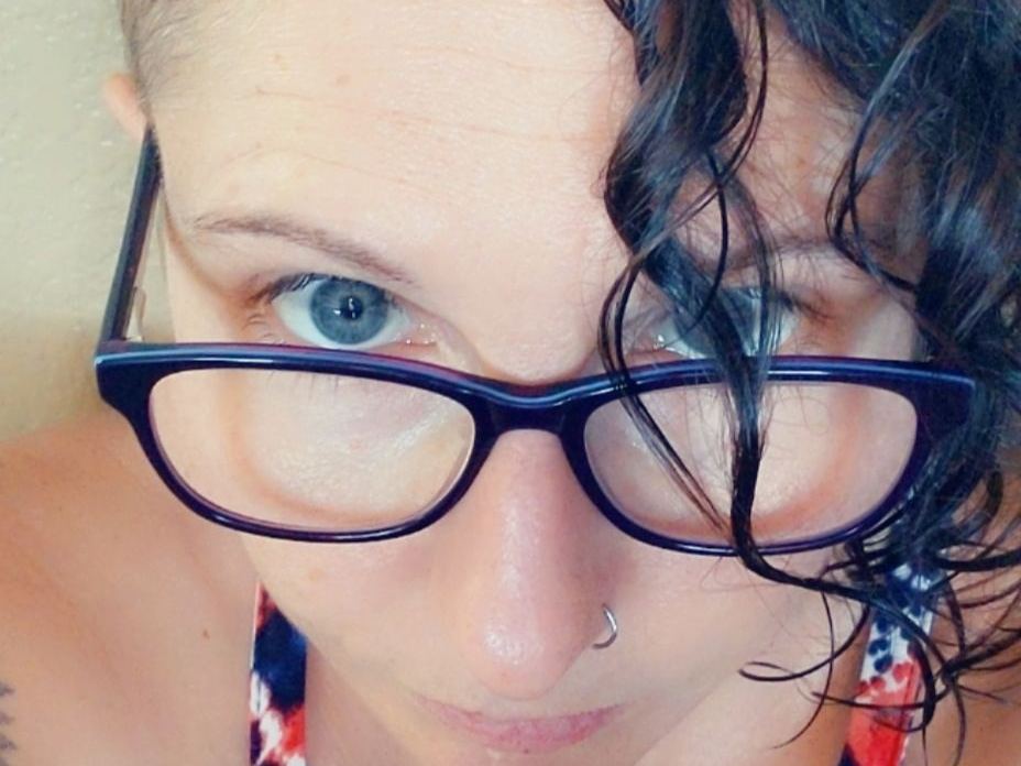Image de profil du modèle de webcam VallyGirl