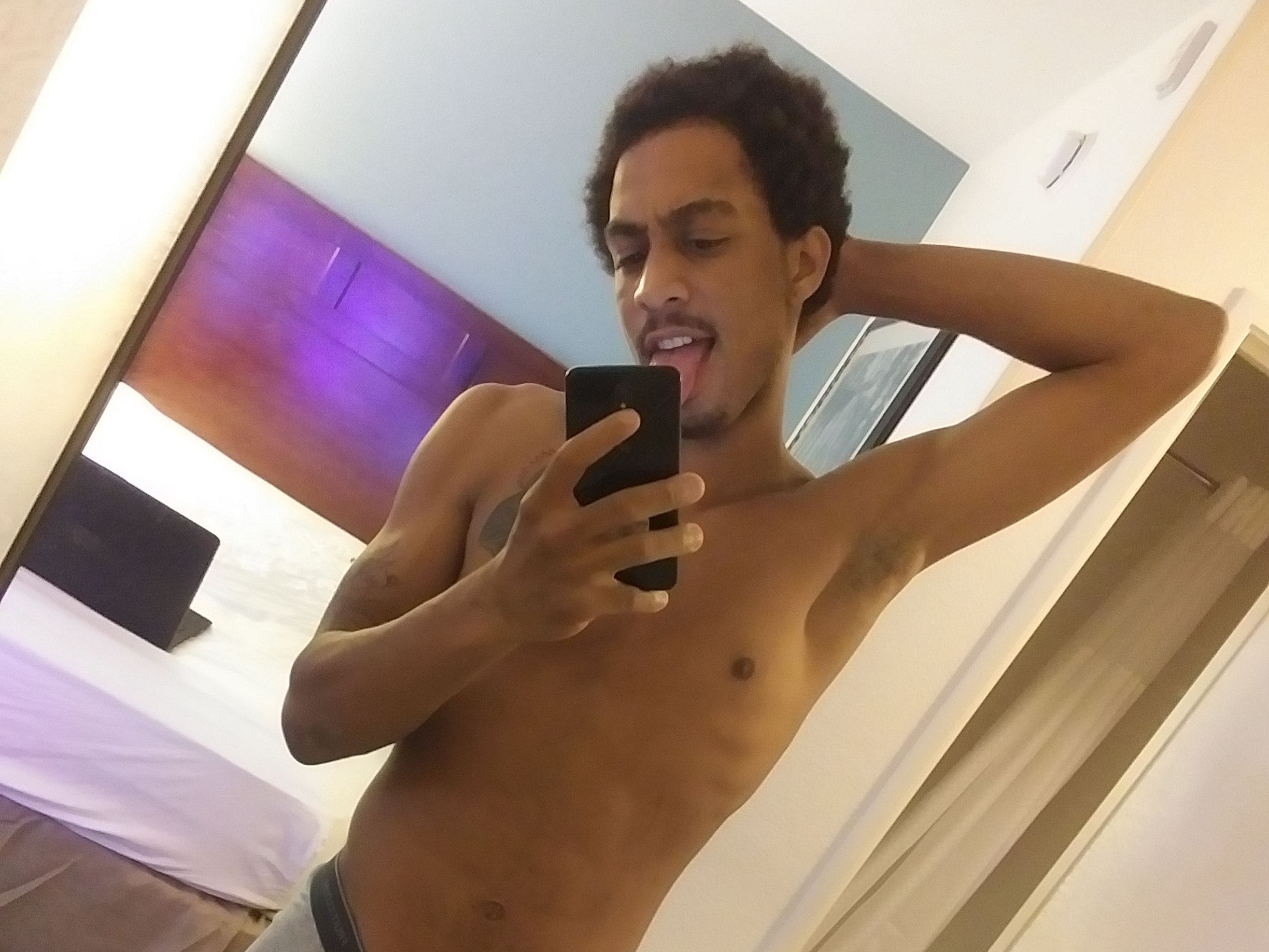zpolyswag immagine del profilo del modello di cam