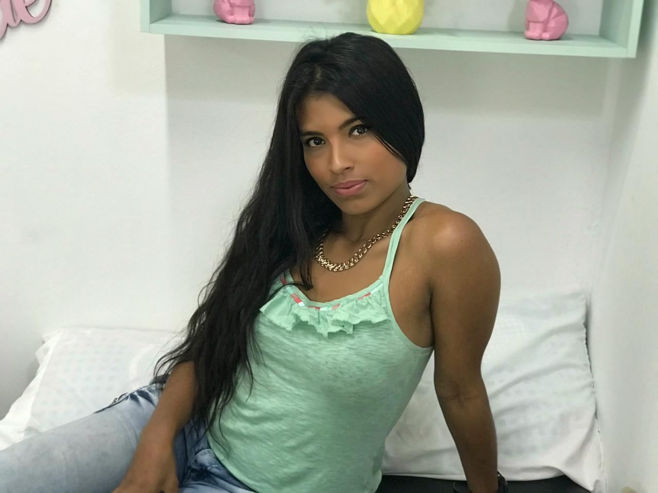 Foto de perfil de modelo de webcam de ClaraMoore 