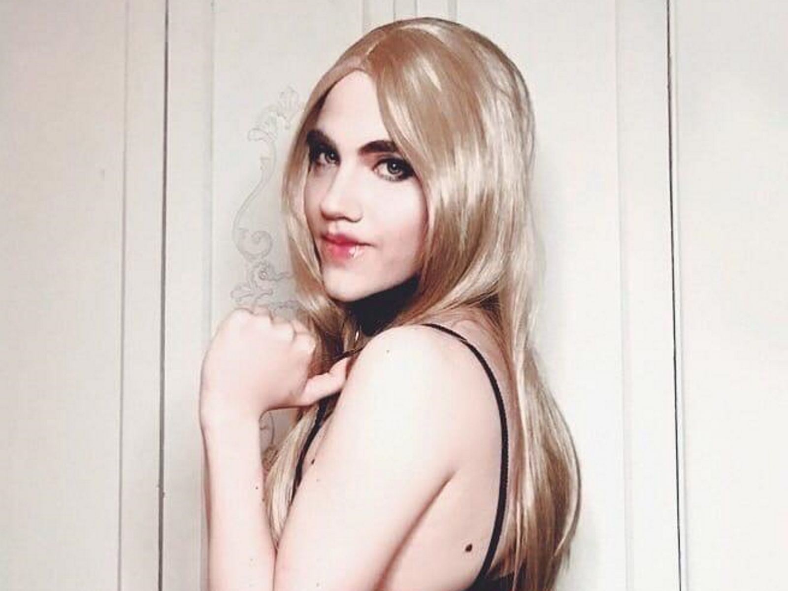 Image de profil du modèle de webcam SELENA_KAIROS