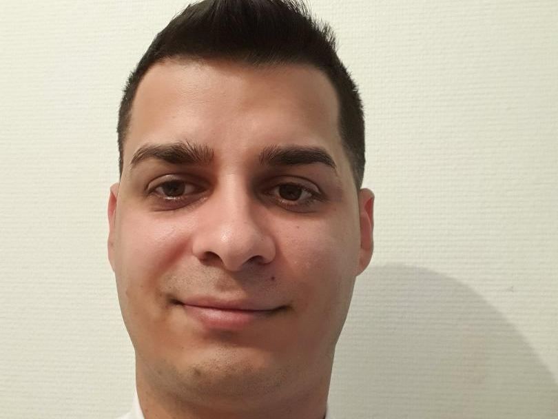Yanishot profielfoto van cam model 
