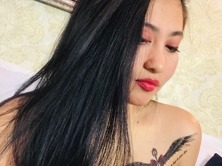 sei_18 profielfoto van cam model 