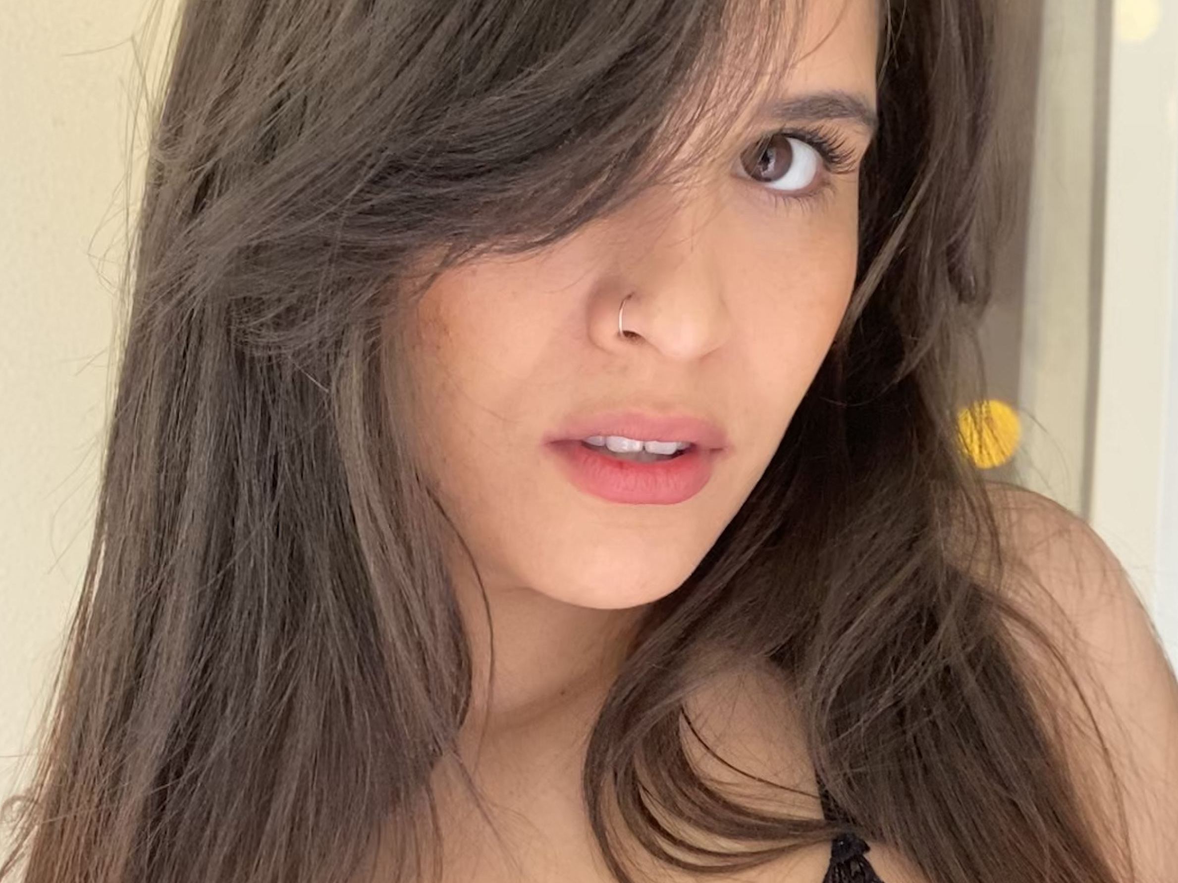 Imagen de perfil de modelo de cámara web de Linda_Florr