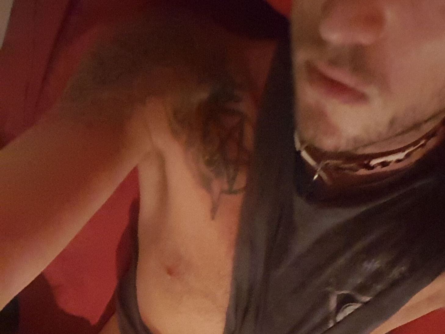 BareBoy27 cam model profile picture 