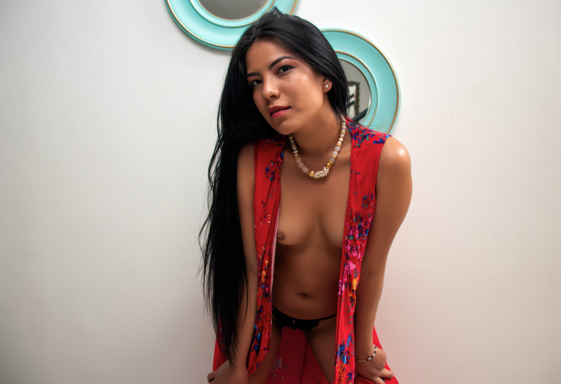 Performer PaulettOwen Photo 1