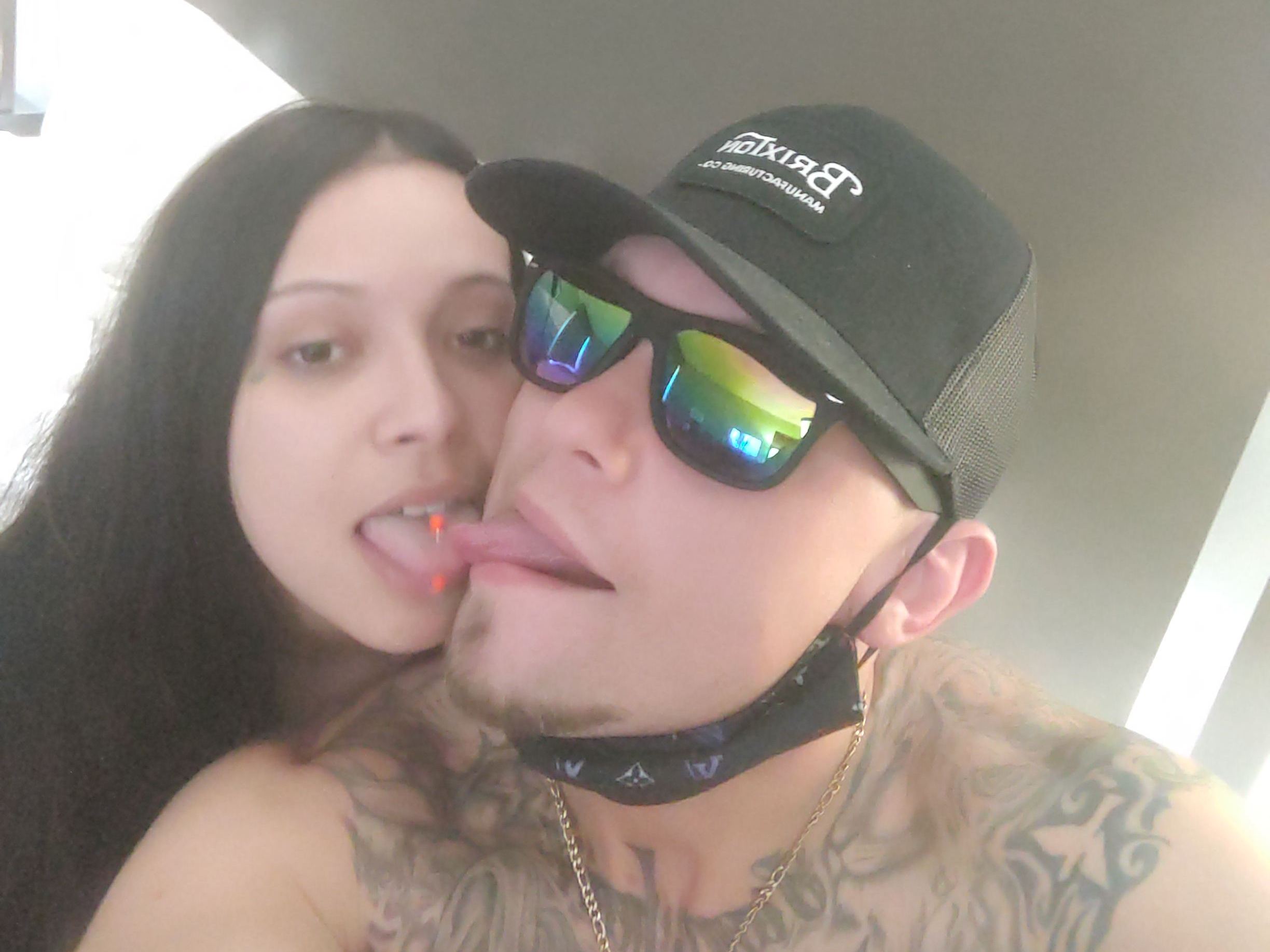 Image de profil du modèle de webcam RomanceizUs