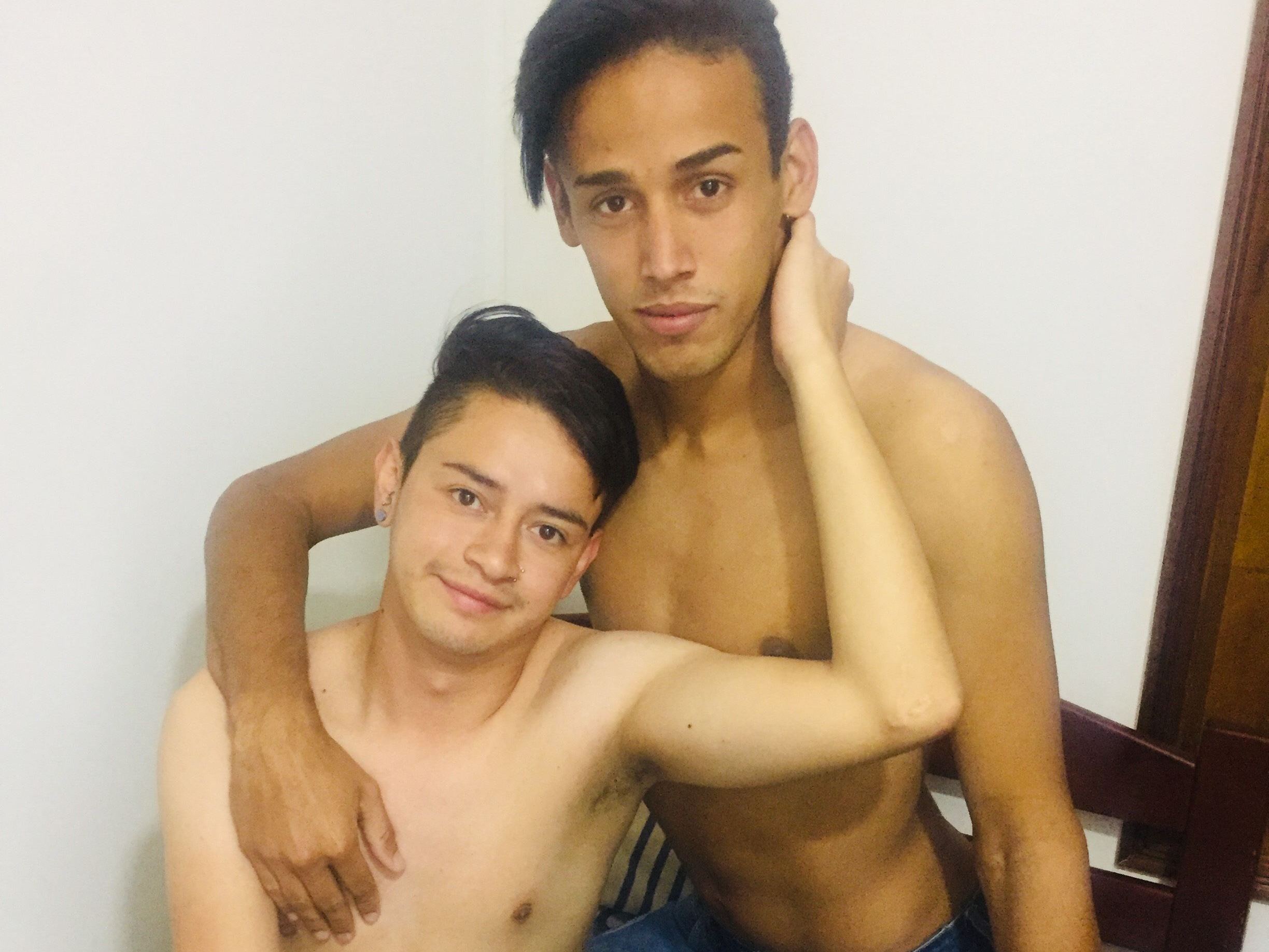 TUYOSSOMOSHOTCUM profielfoto van cam model 