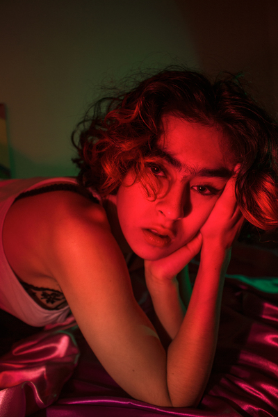 Performer OnlyFrida Photo 12