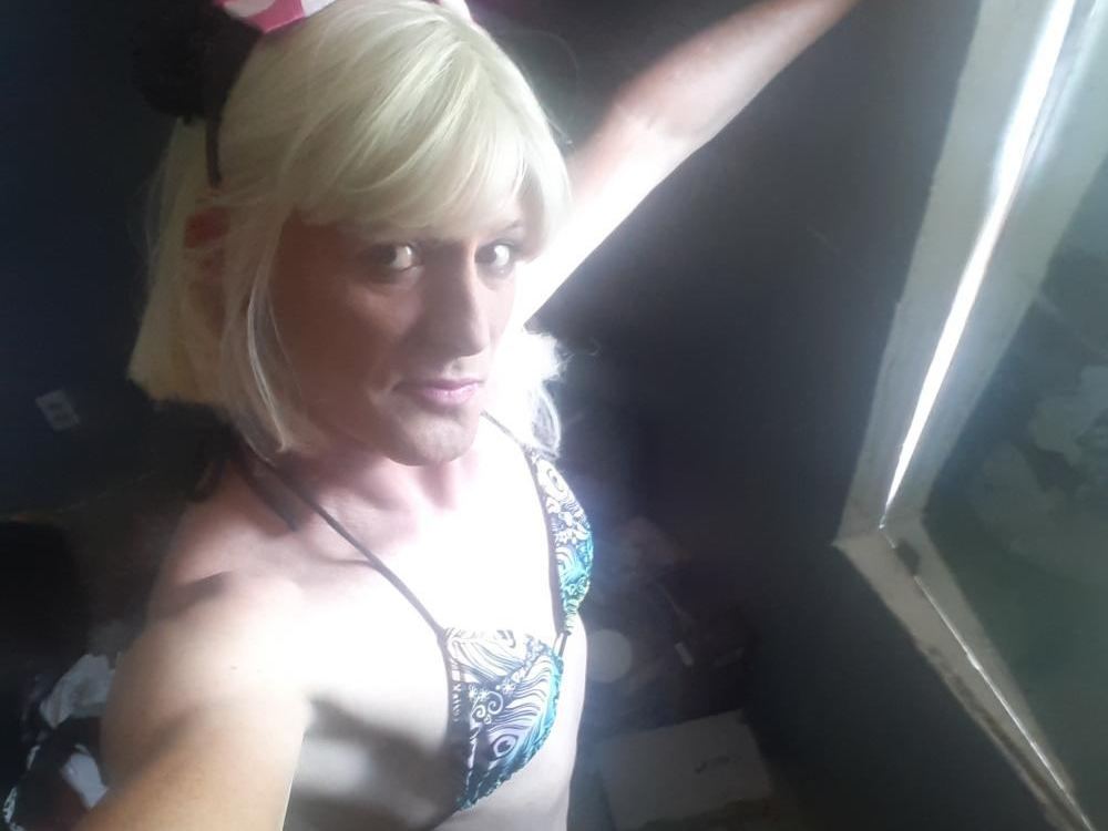 Stephaniesmallclittie immagine del profilo del modello di cam