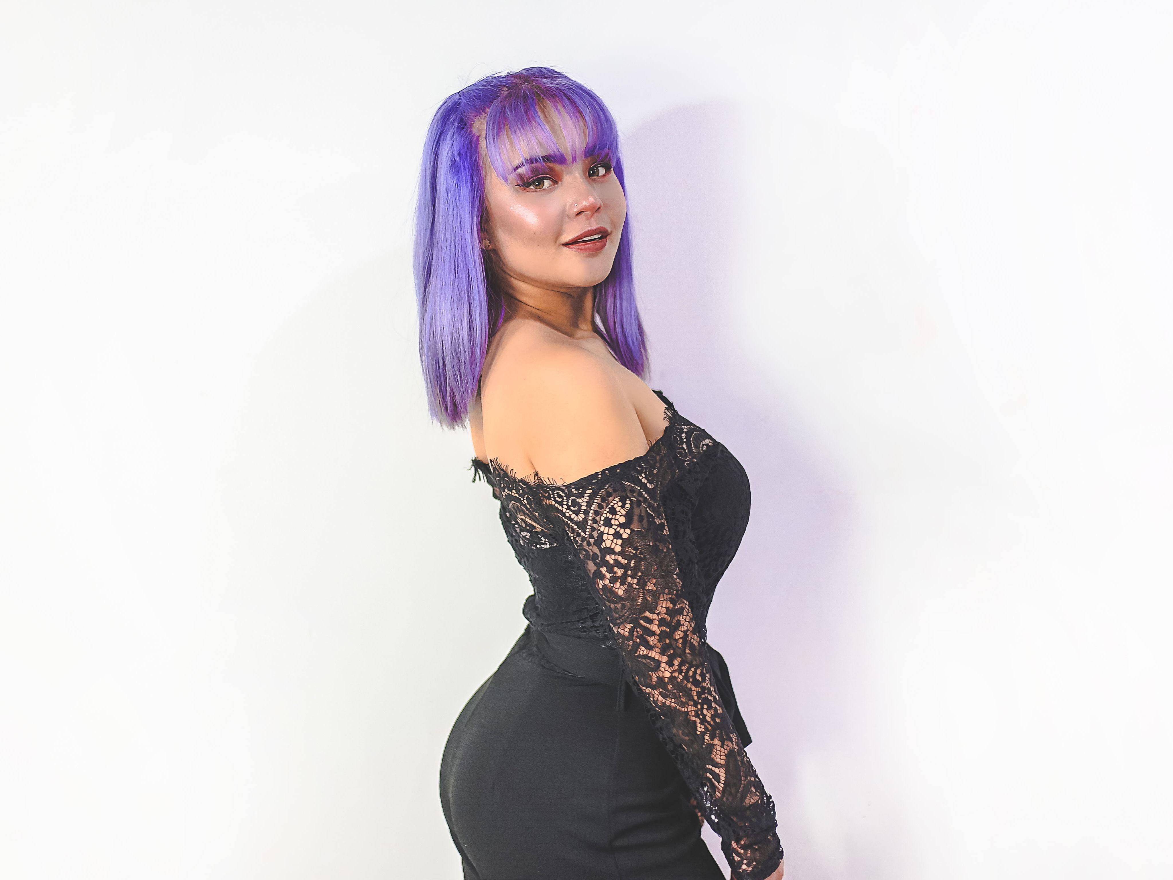 OrianaOleine cam model profile picture 
