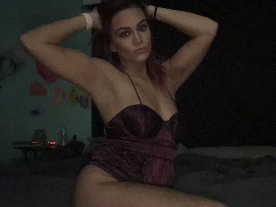 Applekae cam model profile picture 
