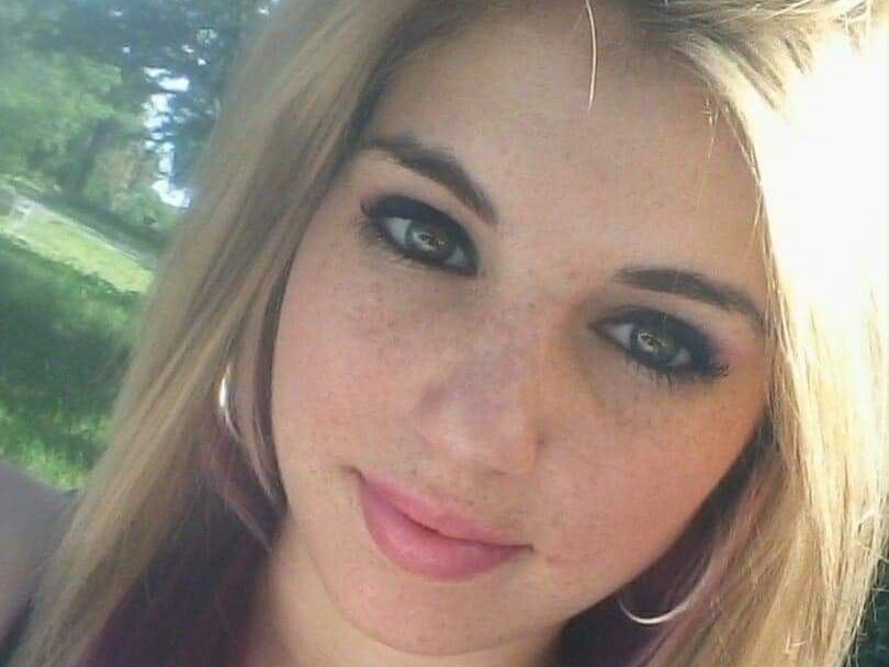 MazeyTreely profilbild på webbkameramodell 