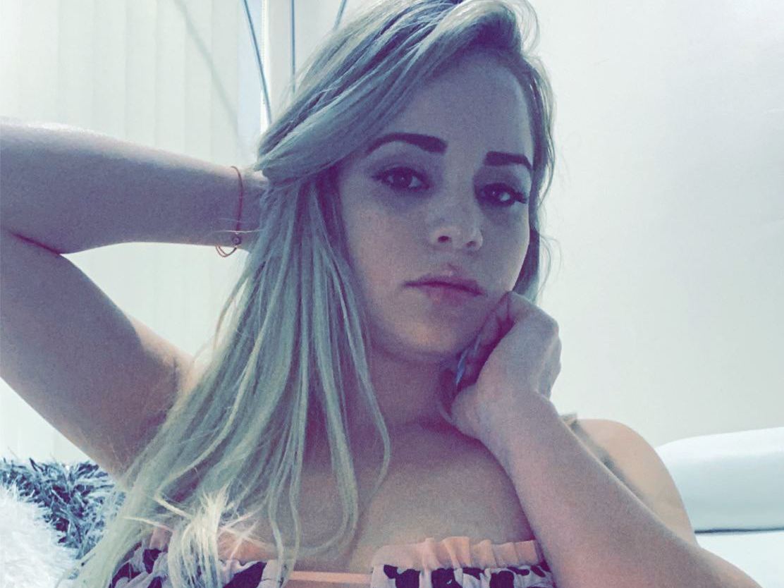 Kamy018 profilbild på webbkameramodell 