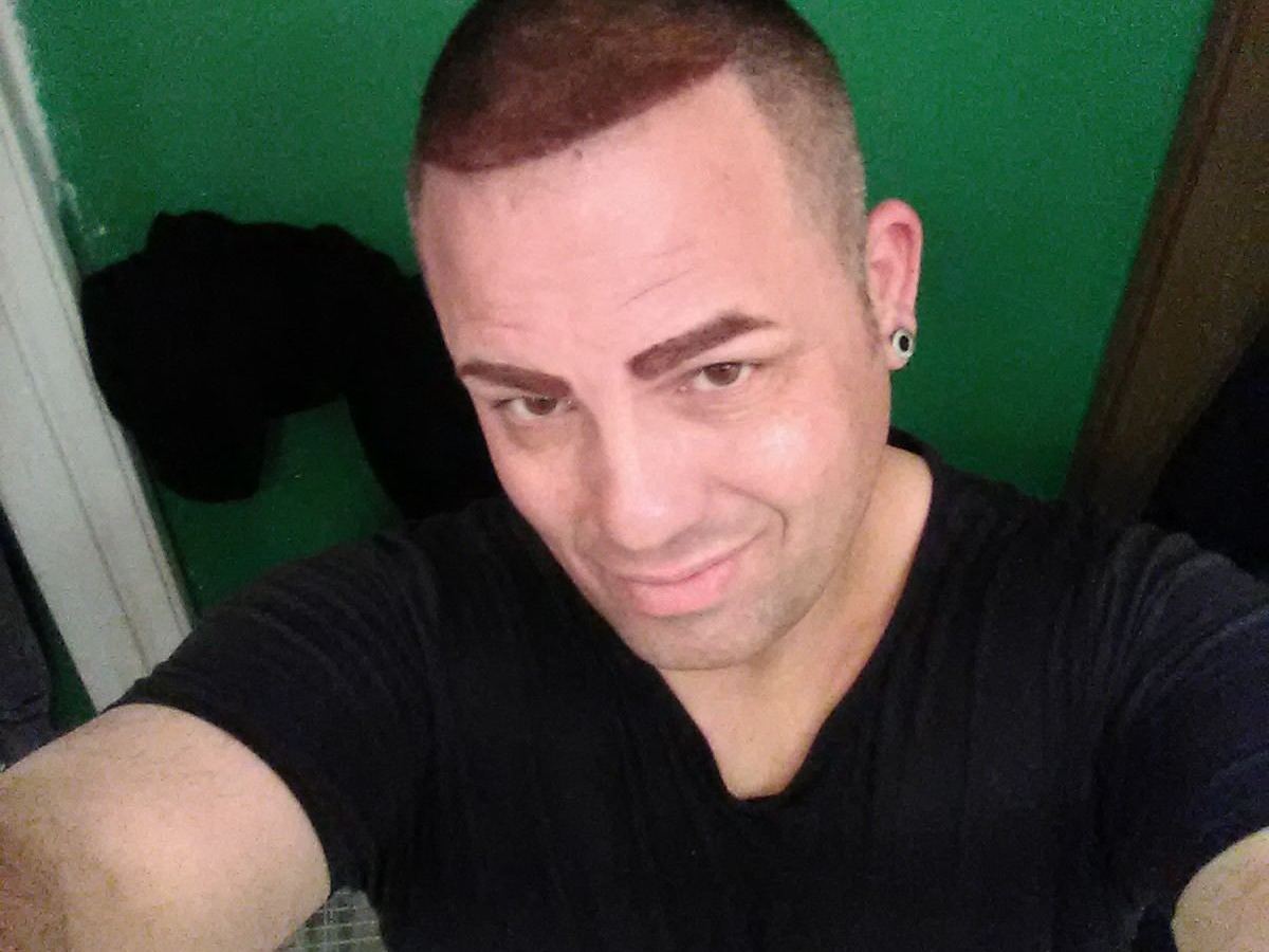Foto de perfil de modelo de webcam de Piercedchris 