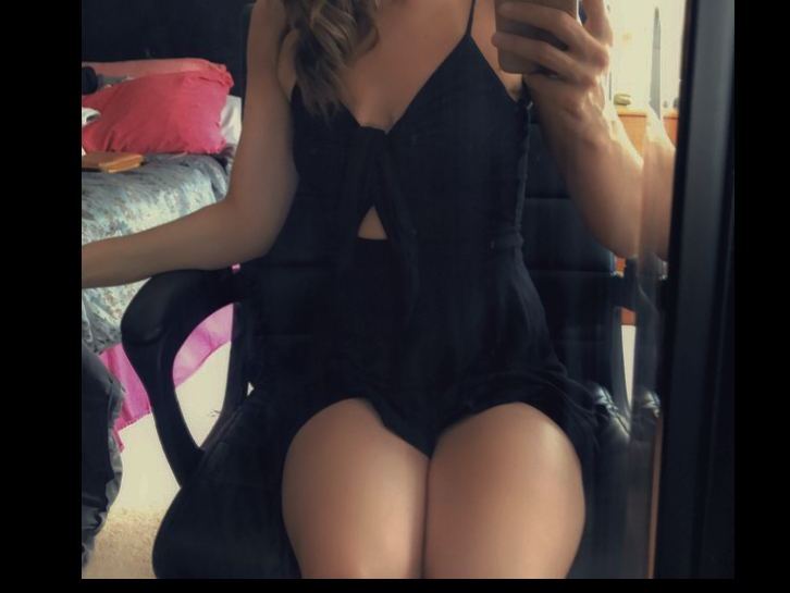 Foto de perfil de modelo de webcam de Brunettebabexo 
