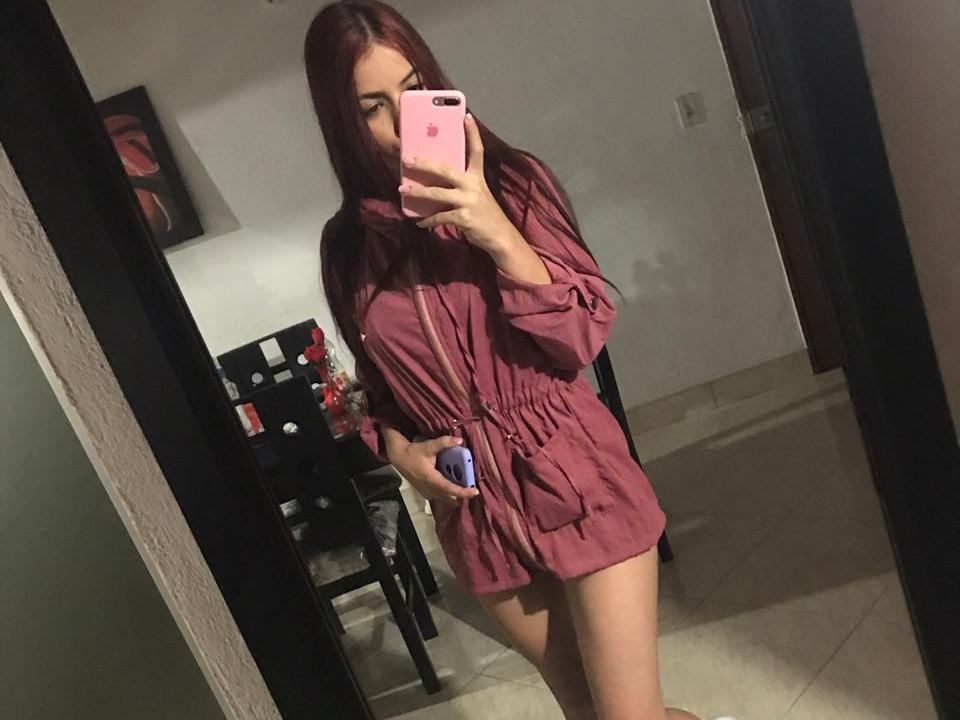 Foto de perfil de modelo de webcam de hollylittlecute 
